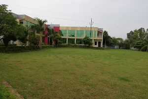 Vivekanand College image