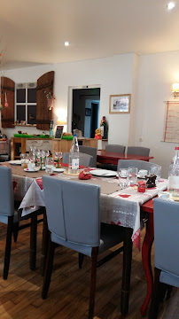 Atmosphère du Restaurant de spécialités alsaciennes Restaurant Mémé Liesel à Denney - n°9