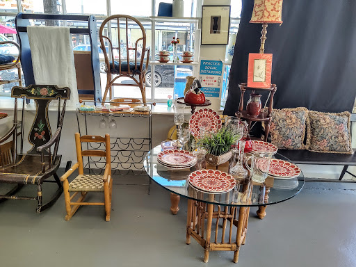 Thrift Store «Prevention of Blindness Society Look Again Resale Shop», reviews and photos, 900 King St, Alexandria, VA 22314, USA