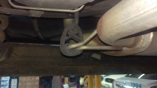 Auto Body Shop «Star Auto Repair And Body Shop», reviews and photos, 5000 N Clark St, Chicago, IL 60640, USA