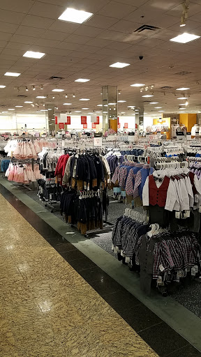 Department Store «Century 21 Department Store», reviews and photos, 1085 Old Country Rd, Westbury, NY 11590, USA