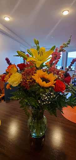Florist «Hollywood Florist Inc.», reviews and photos, 414 S Broadway, Yonkers, NY 10705, USA