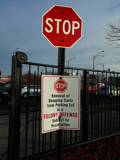 Grocery Store «Save-A-Lot», reviews and photos, 7240 S Stony Island Ave, Chicago, IL 60649, USA