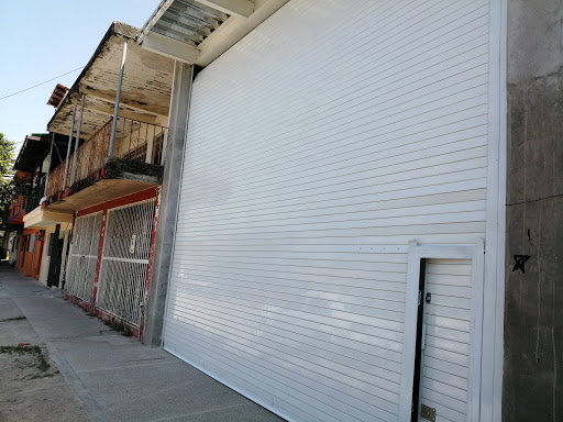 Urban Window Fashions S.De Rl. De Cv.
