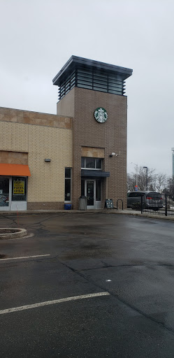 Coffee Shop «Starbucks», reviews and photos, 2751 N Mayfair Rd A, Wauwatosa, WI 53222, USA