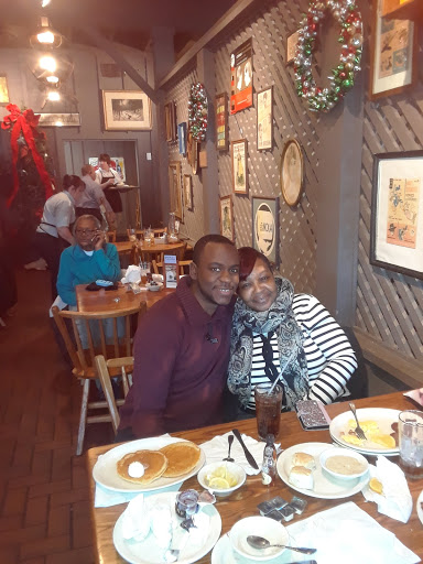 American Restaurant «Cracker Barrel Old Country Store», reviews and photos, 427 N Broadway, Pennsville, NJ 08070, USA