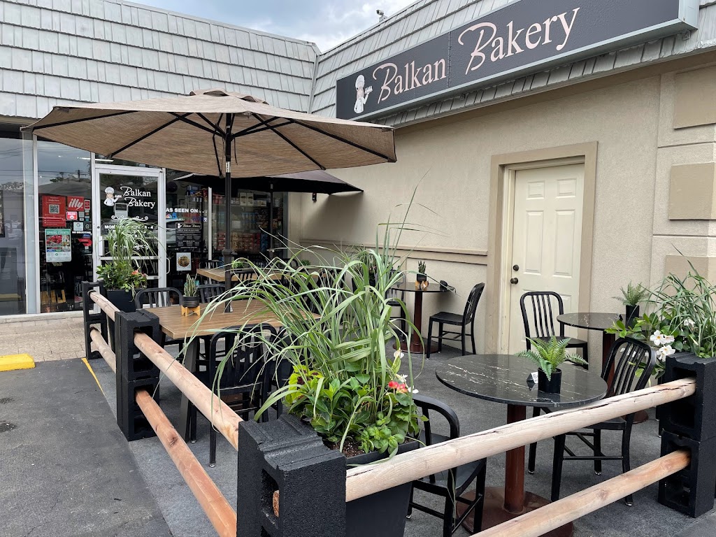 Balkan Bakery 60525