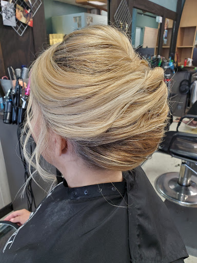 Beauty Salon «Hair Kingdom», reviews and photos, 344 Battlefield Blvd S, Chesapeake, VA 23322, USA