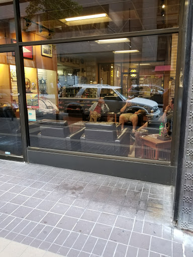 Tobacco Shop «Straus Tobacconist», reviews and photos, 410 Walnut St, Cincinnati, OH 45202, USA