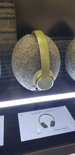 Electronics Store «Best Buy», reviews and photos, 100 Consumer Square, Mays Landing, NJ 08330, USA