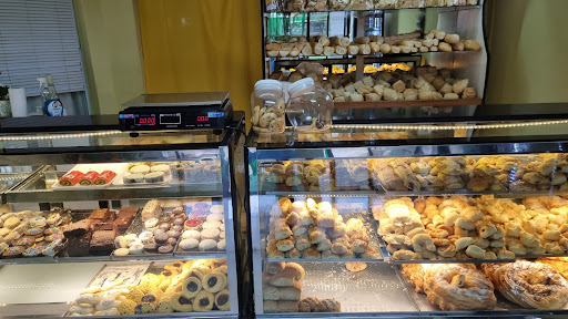 AF1QipO8VhLEb3mn4hlkz XJtE24nK1aMIk22mcRuX3n