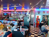 Atmosphère du Restaurant américain Memphis - Restaurant Diner à Niort - n°9