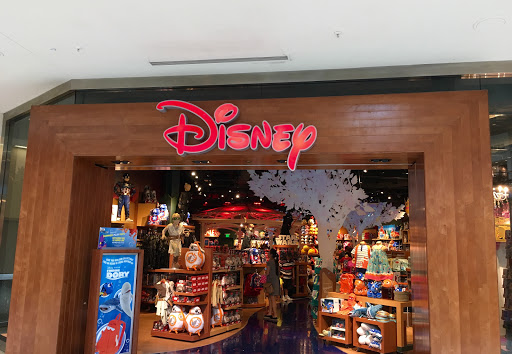 Disney Store, 2223 N Westshore Blvd, Tampa, FL 33607, USA, 