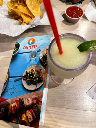 Mexican Restaurant «Caliente Mexican Craving | Baton Rouge, LA», reviews and photos, 1072 W Lee Dr, Baton Rouge, LA 70820, USA