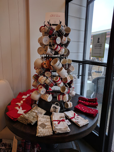 Furniture Store «Pottery Barn», reviews and photos, 1822 Redwood Hwy, Corte Madera, CA 94925, USA