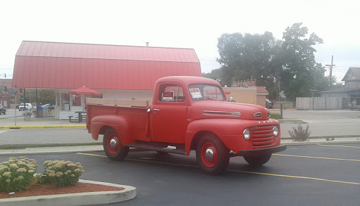 Grocery Store «Save-A-Lot», reviews and photos, 210 N Lake St, Aurora, IL 60506, USA