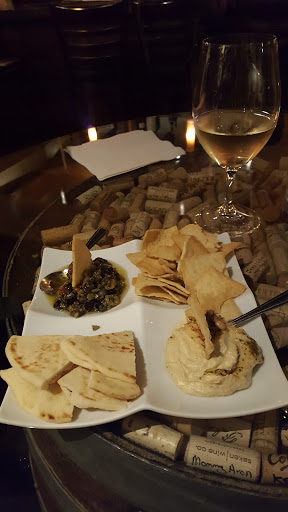 Wine Bar «Main Street Wine Co», reviews and photos, 301 Main St Ste.105, Huntington Beach, CA 92648, USA