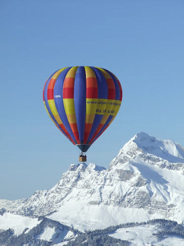 Agence de vols touristiques en montgolfière Alpes Montgolfière - Vols Touristiques Praz-sur-Arly