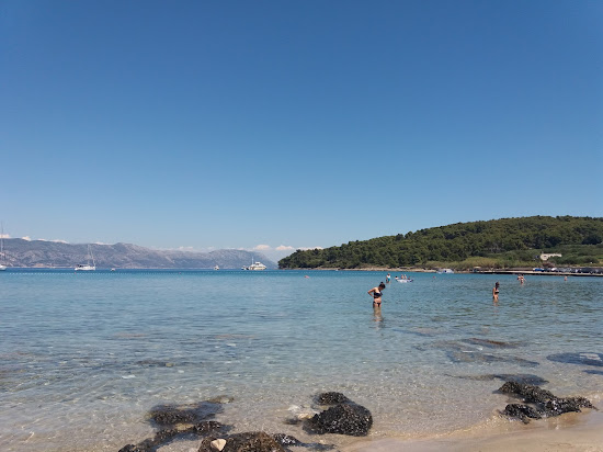Bilin Zal beach