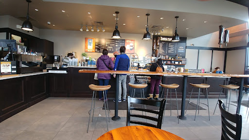 Shopping Mall «Bridgeport Village», reviews and photos, 7455 SW Bridgeport Rd, Tigard, OR 97224, USA