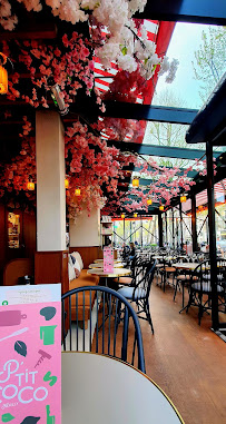 Atmosphère du Restaurant P'tit Coco Neuilly à Neuilly-sur-Seine - n°12