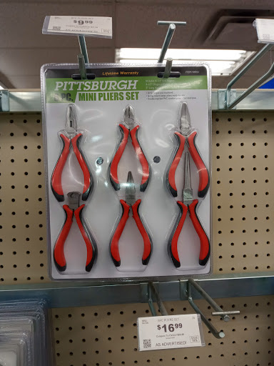 Hardware Store «Harbor Freight Tools», reviews and photos, 7089 S Orange Blossom Trail, Orlando, FL 32809, USA