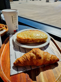 Plats et boissons du Restaurant servant le petit-déjeuner Starbucks à Strasbourg - n°10