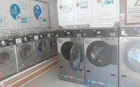 Salon lavoir • self-service • laundry