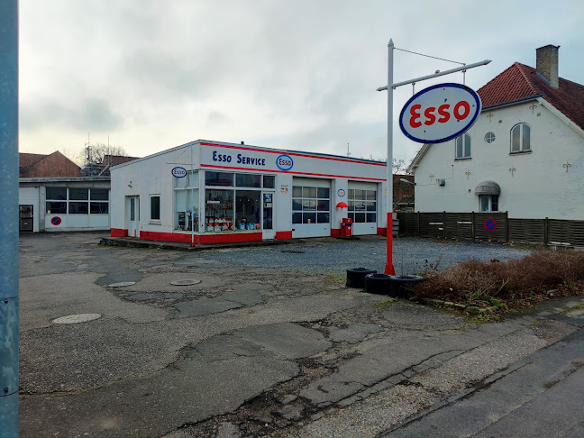 Kommentarer og anmeldelser af Esso Service