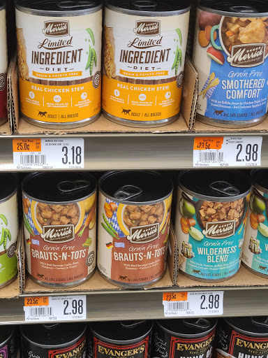 Pet Supply Store «Pet Supplies Plus», reviews and photos, 2352 Lineville Rd #115, Green Bay, WI 54313, USA