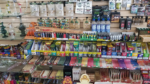 Tobacco Shop «Vape A Hookah Vape & Smoke Shop», reviews and photos, 1118 N Recker Rd #111, Mesa, AZ 85205, USA