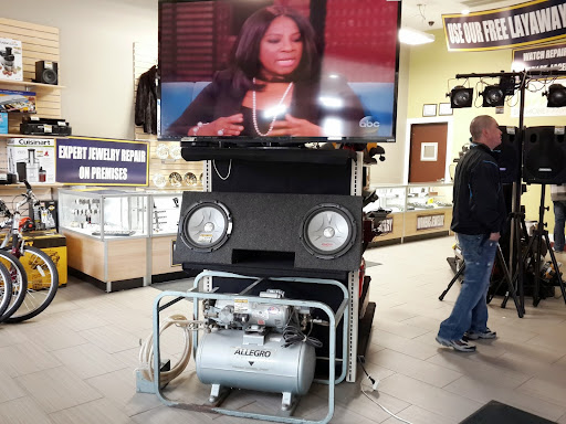 Pawn Shop «Big Money Pawn», reviews and photos, 5016 S Ashland Ave, Chicago, IL 60609, USA