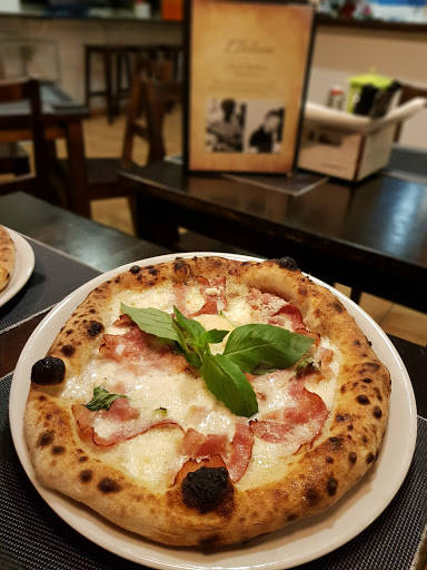 L'Italiano Pizzería y Trattoria