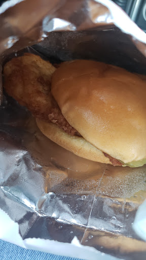 Fast Food Restaurant «Chick-fil-A», reviews and photos, 2610 Edgewood Rd SW, Cedar Rapids, IA 52404, USA