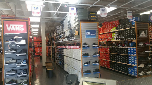 Shoe Store «WSS», reviews and photos, 1700 S Garey Ave, Pomona, CA 91766, USA