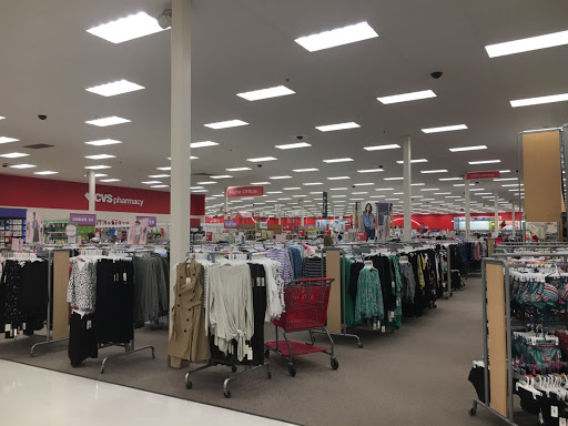 Department Store «Target», reviews and photos, 530 Randall Rd, South Elgin, IL 60177, USA