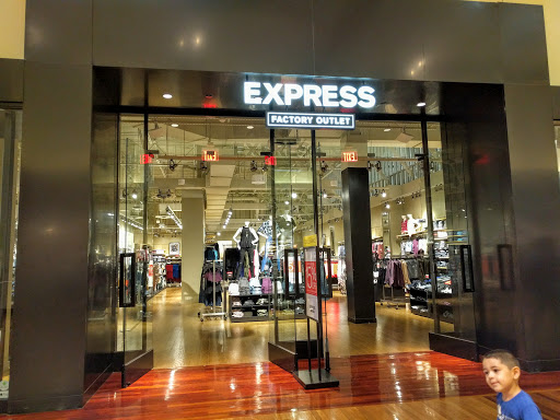 Express Factory Outlet, 3000 Grapevine Mills Pkwy, Grapevine, TX 76051, USA, 