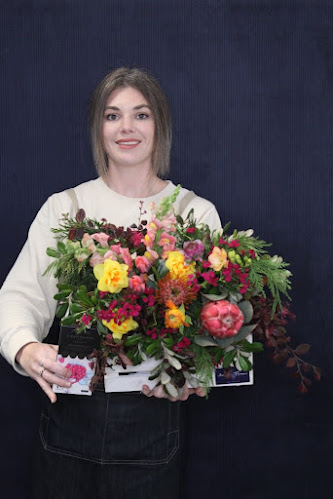 Amy's Flowers | Hamilton Florists - Flower Delivery Hamilton - Hamilton