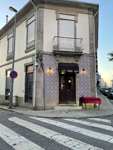 Yuko Tavern em Porto