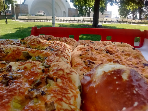 Park «Central Memorial Park», reviews and photos, 212 E 4th St, Sterling, IL 61081, USA