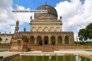 OYO Apartment Queens Court Near Golconda Fort image