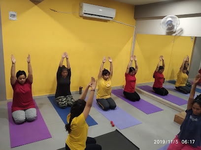 Fitness Favor Gym - 1st floor,Mangalya Sapphire, Arpan Vidhya Sankul Vastral Rd, Mahadev Nagar Tekra, Ahmedabad, Gujarat 382418, India