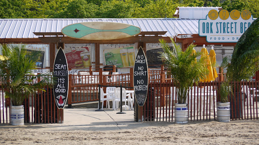 Oak Street Beach Restaurant