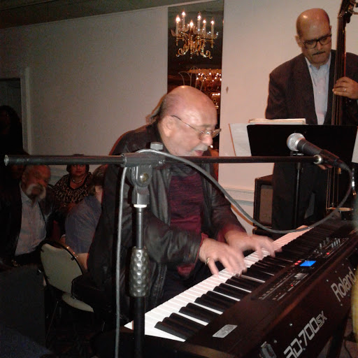 Lounge «West Gate», reviews and photos, 26 NY-59, Nyack, NY 10960, USA