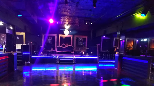 Night Club «La Nueva Luna Bar Music Venue», reviews and photos, 1082 S 2nd St, Abilene, TX 79602, USA