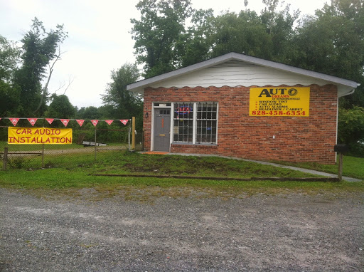 Window Tinting Service «Auto Dreams Of Hendersonville», reviews and photos, 502 S Main St, Hendersonville, NC 28792, USA