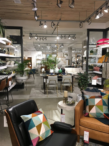 Furniture Store «west elm», reviews and photos, 400 W 47th St, Kansas City, MO 64112, USA