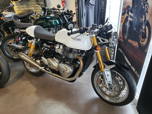 BMW Motorcycle Dealer «Hourglass Cycles», reviews and photos, 6080 Lanier Islands Pkwy, Buford, GA 30518, USA
