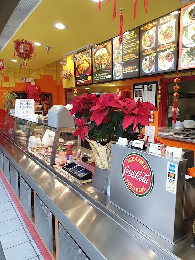 Shopping Mall «Merle Hay Mall», reviews and photos, 3800 Merle Hay Rd, Des Moines, IA 50310, USA