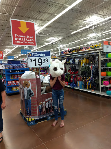 Department Store «Walmart Supercenter», reviews and photos, 1815 E Ohio Pike, Amelia, OH 45102, USA